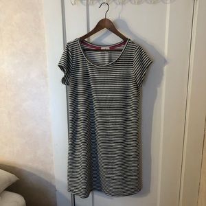 Thyme & Honey Grey Striped T Shirt Dress